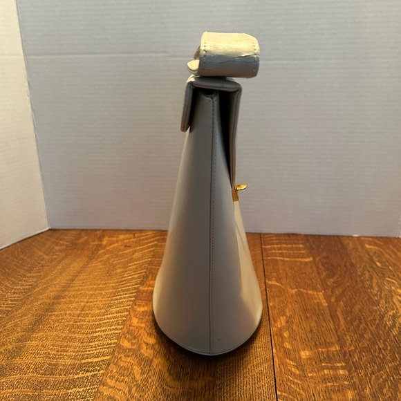 Vintage Normandie Cream Leather Handbag - Picture 3 of 14